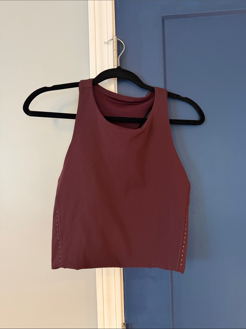lululemon athletica High-Neck Cropped Tank - Bordeaux size 12